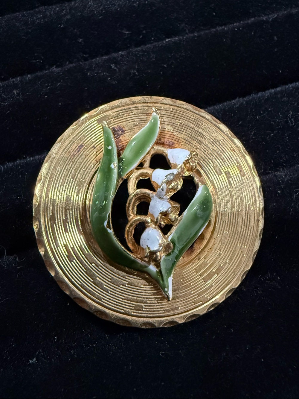 Vintage Lily of the Valley and Gold Toned Brooch.
